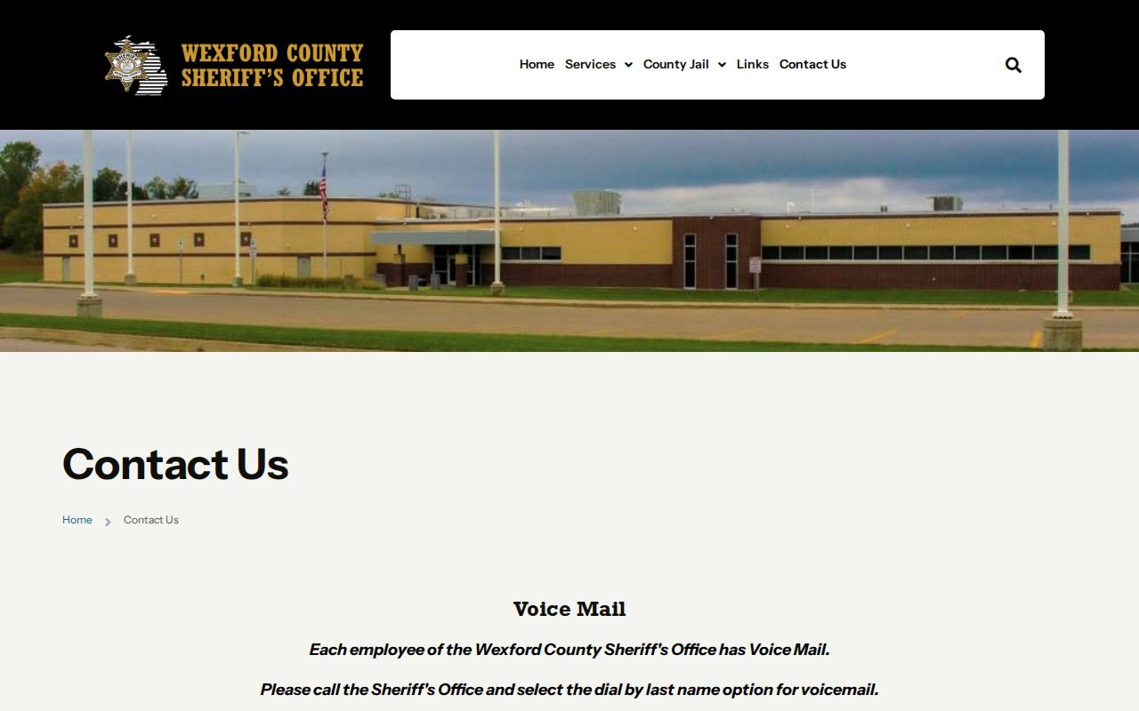 Wexford County municipal warrant page showing sheriff office and jail contact details